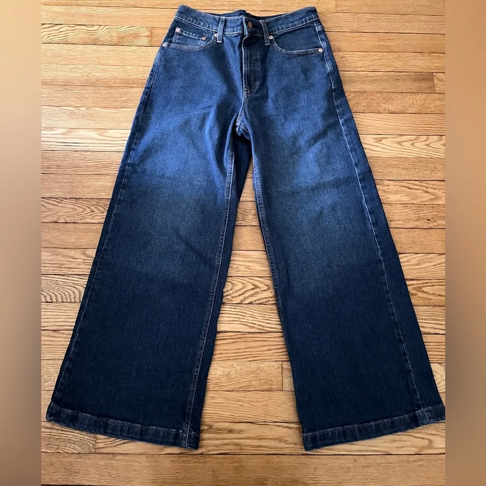 Gap Dark Wash Wide Leg Jeans Size 8P - Picture 2 of 8
